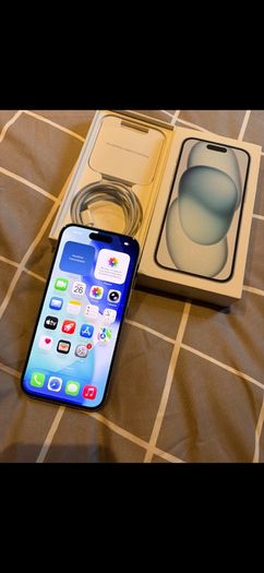Iphone 15  ( Unlocked & Like New )