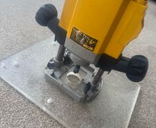 DeWalt DW615