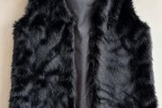 New Look Black Faux Fur Gilet Vest Size M