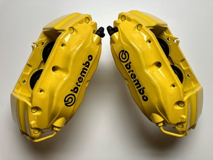 Brembo BMW 4 Pot Brake Calipers