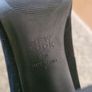 womans shoes Image 3
