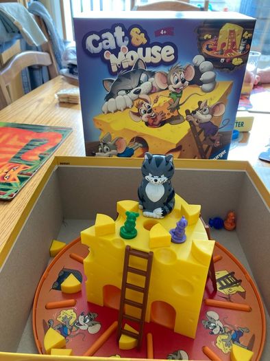 Ravensburger cat & mouse