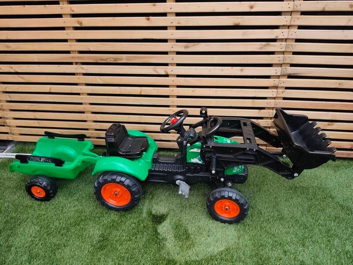 kids tractor