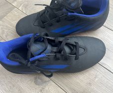 Adidas boots 35.5 / UK3