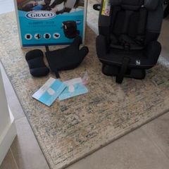 Car Seat - Rare Navy Graco (Barely Used)