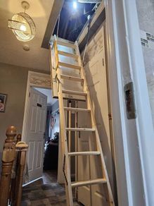 Insulated attic stairs