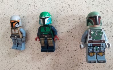 LEGO Star Wars Mandalorian-style minifigures