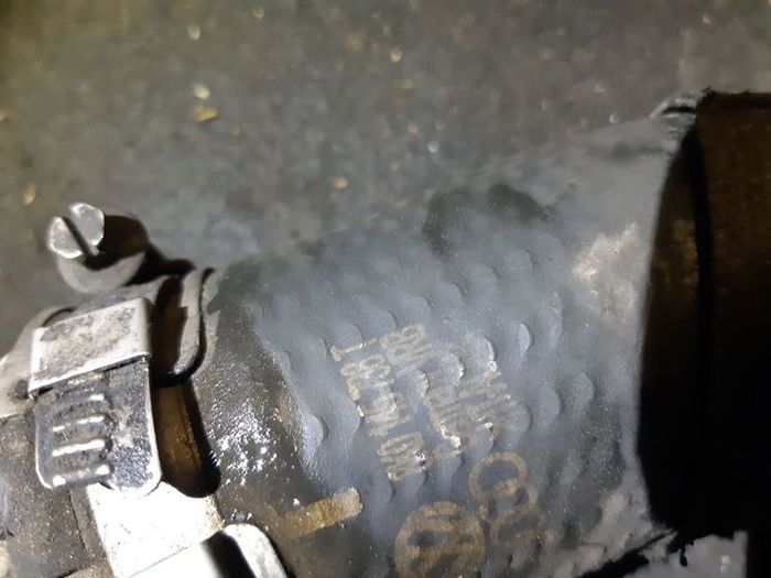 Audi A4 B8 8k 09-12 A5 8t 2.0 Tdi Intercooler Turbo Boost Pipe Hose 8k0145738t