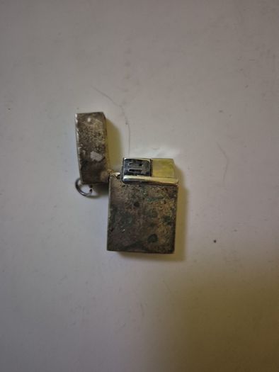 vintage and novelty pocket lighters