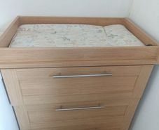 Mamas & Papas Changing Table + Drawers