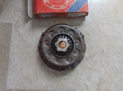 Hillman Minx / Hunter Clutch Pressure Plate.