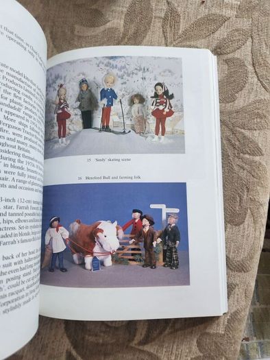 The Collectir's Guide To British Dolls Since 1920. By Collette Mansell. First Edition Large Volume Paperback In Good Condition.