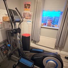 Cross Trainer