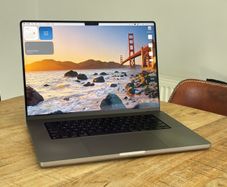 M1 Macbook Pro 16" 32gb Ram 512gb Ssd