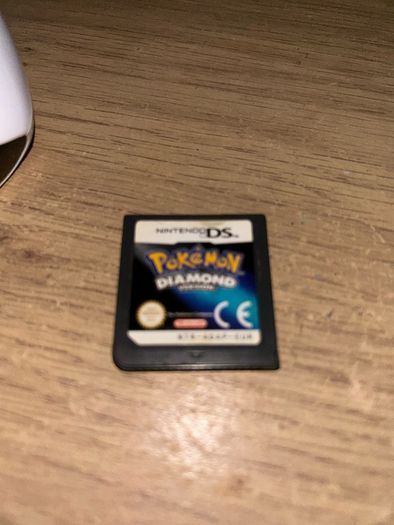 Pokemon diamond for Nintendo ds