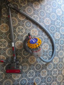 dyson hoover