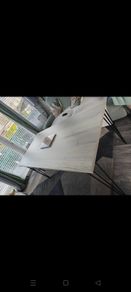 Dining room table