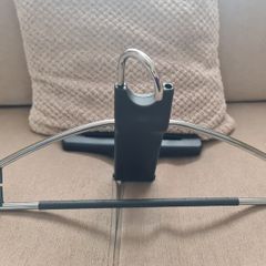 Brand New Genuine Hyundai Hanger