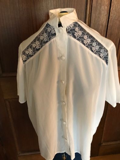 White Short Sleeve Blouse