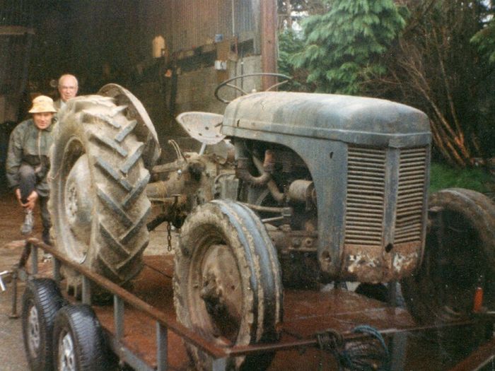 Ferguson 20 TVO (Reg ZX 14?)
