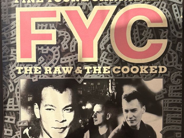 Fine Young Cannibals - The Raw & The Cooked. European Pressing. Plays like new. Album and cover in great condition. With printed inner sleeve. Bargain!