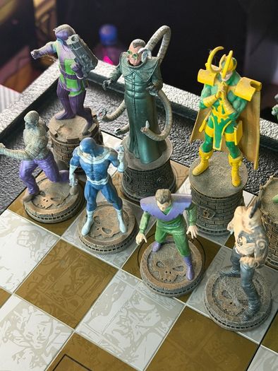 Eaglemoss Marvel Chess Collection