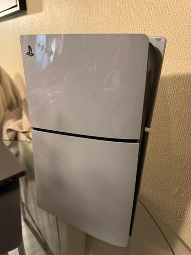 ps5 slim digital 1tb with controller