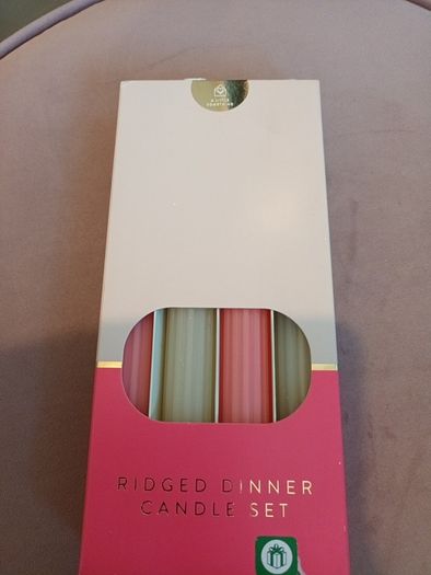 4 x ridged dinner candles