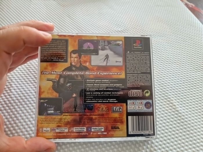 007 Tomorrow never Dies PlayStation1 Ps1 PlayStation2 Ps2 Games Original