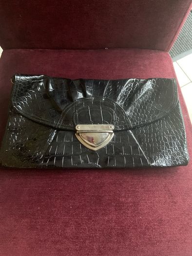 clutch bag