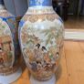 2 Chinese vases Image 7