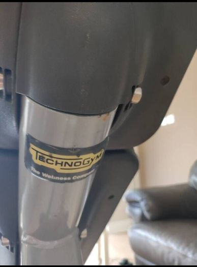 Technogym Bench
