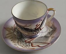 CUP & SAUCER - Dragon Ware - Moriage