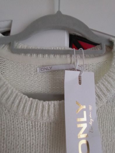 Ladies tops 14/16 Reduced