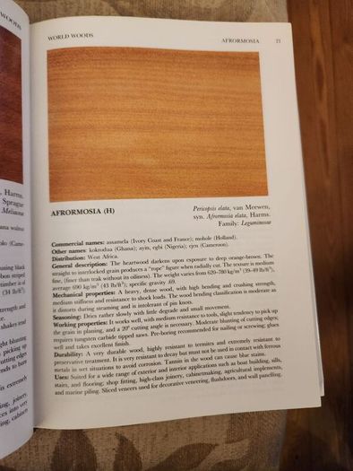 World Woods In Colour. By William  A. Lincoln. Hardback With Dustjacket In Very Good The Making Of Modern Ireland.  Geoff Robinson.  A Alternative  History.  First Edition Hardback With Dustjacket In Very Good Condition. 36.. 36.