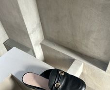Mules flat.  Size UK5/ EU38