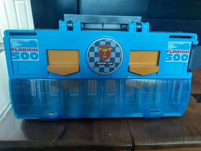 Disney Pixar Cars 3 Florida 500 Speedway Ultimate Launcher Playset & Ramp