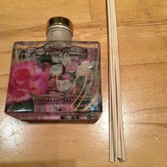Yankee Candle Fresh Cut Roses Diffuser, 120 ml