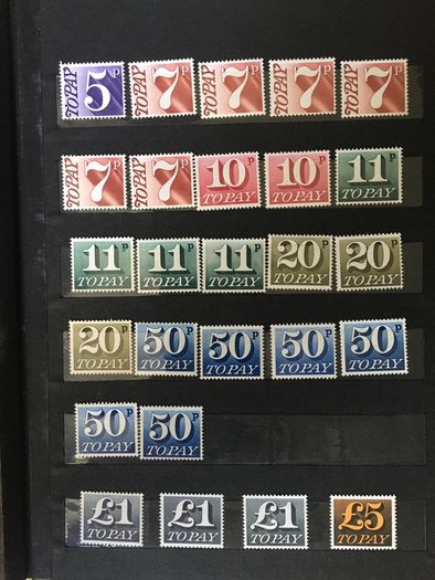 Collection: Great Britain Small Stamp stockbook full of postage due labels both mint (some mounted some mint never hinged) and used. Catalogue certainly in the hundreds