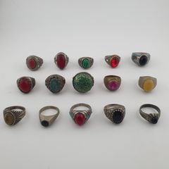 15 Mixed Vintage Rings Antique Style Brass Glass & Stone Collectible Ring Lot