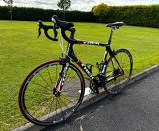 Trek Madone 3.1 - full carbon road bike (58cm)