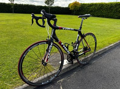 Trek Madone 3.1 - full carbon road bike (58cm) UPDATE