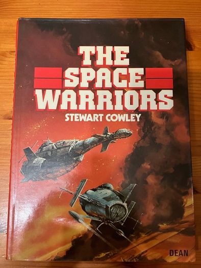 Science-Fiction book:'The Space Warriors'