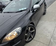 Volvo V40 2014