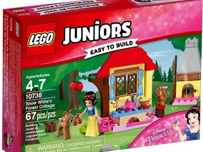 New:  Lego Juniors Snow White's Forest Cottage