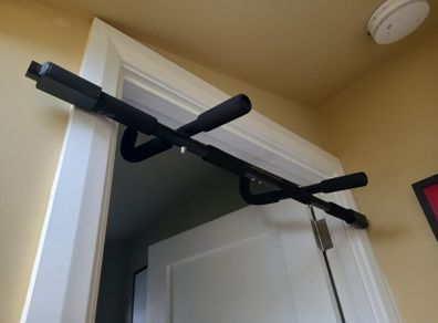 Door frame pull-up bar