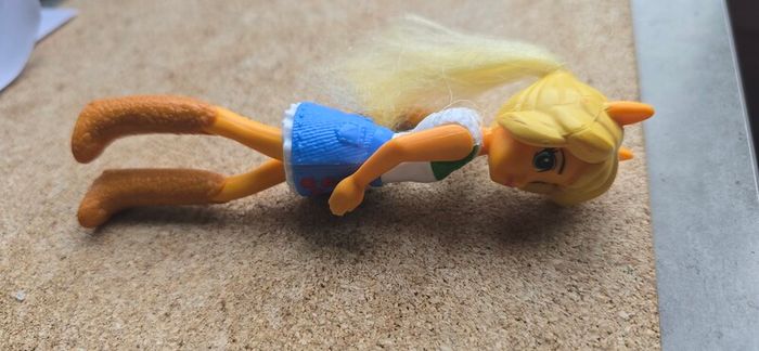 Applejack Doll McDonalds Toy 5 inch MLP G4 My Little Pony