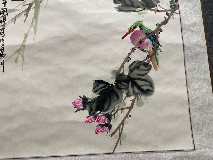 Vintage Chinese Traditional Scroll Watercolor Painting Birds Silk