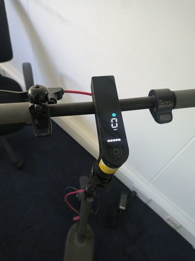 Xiaomi Electric Scooter 4 Pro Original Charger Included