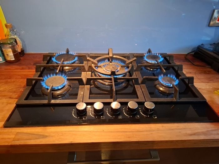 Gas hob